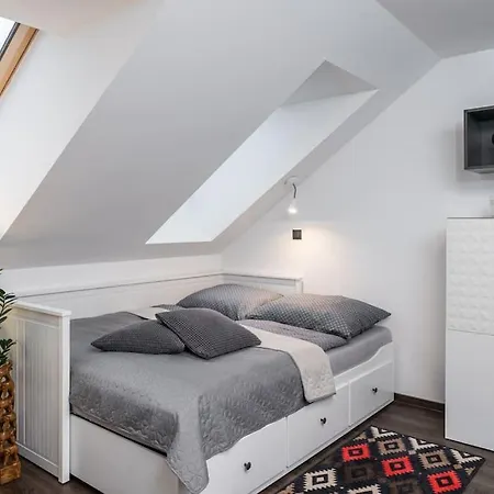 Escape The Ordinary * Jesenice (Prague-West)