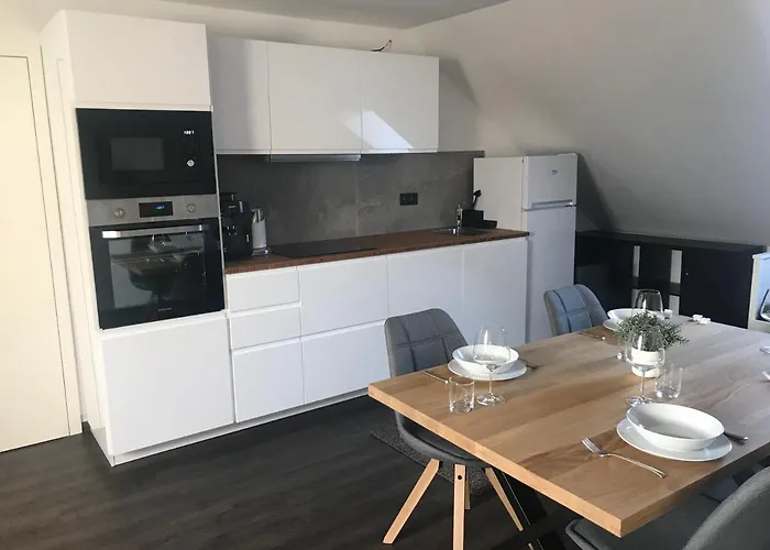 Escape The Ordinary بيت للعطل *